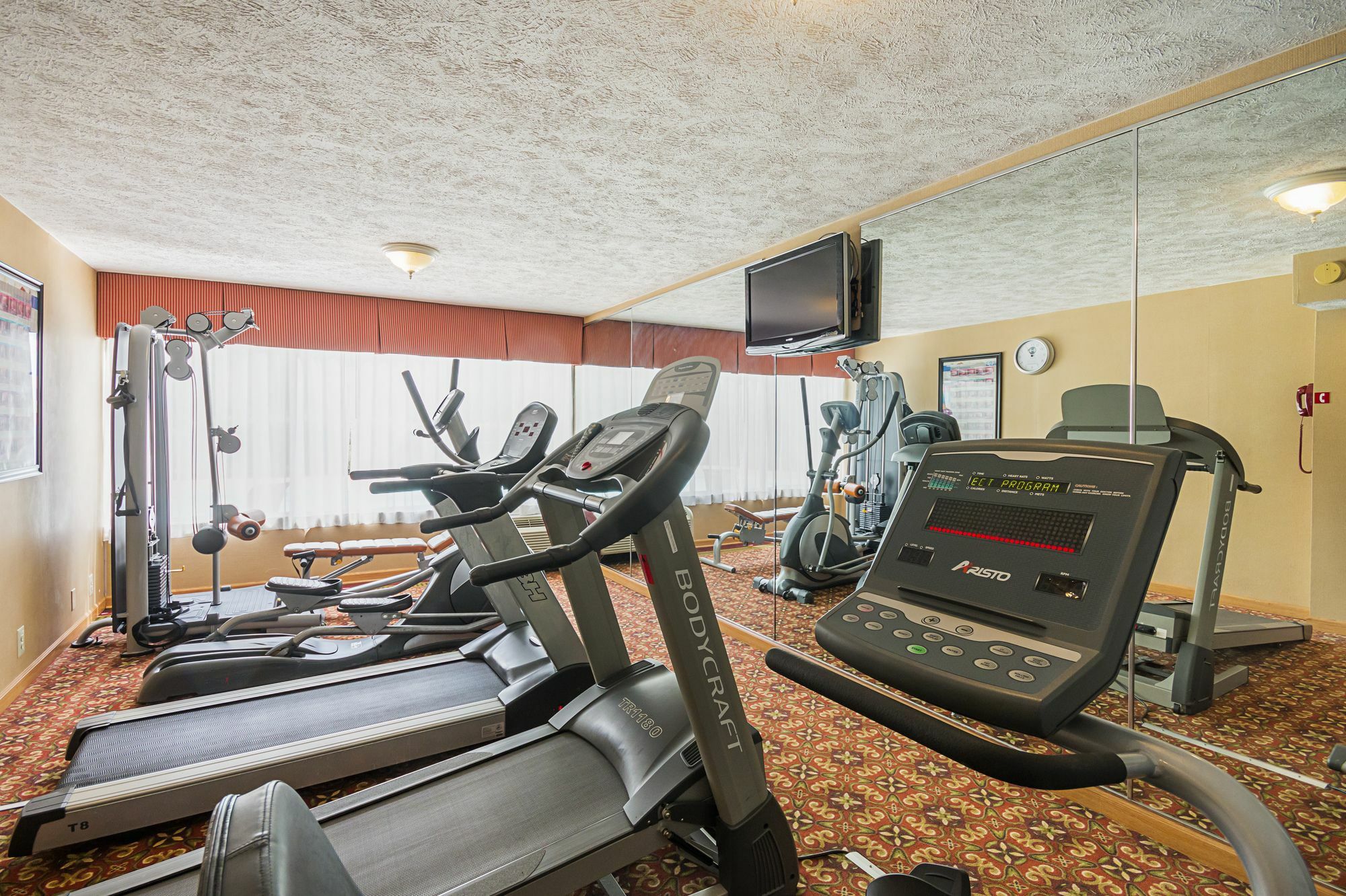 Clarion Inn Фермонт Екстер'єр фото