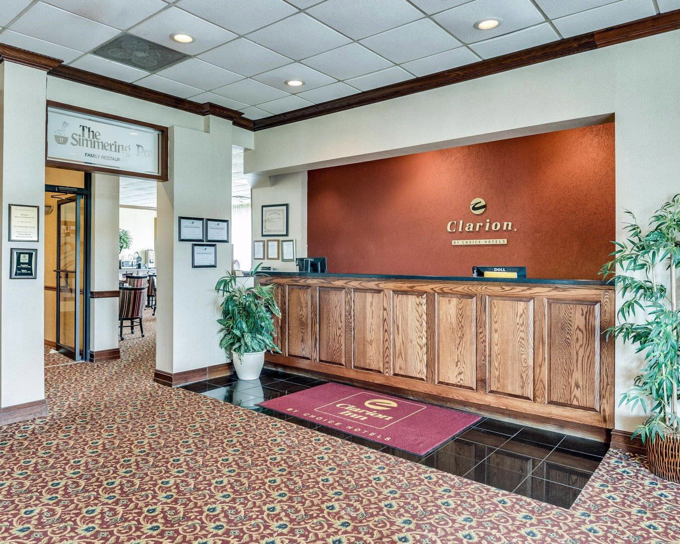 Clarion Inn Фермонт Екстер'єр фото